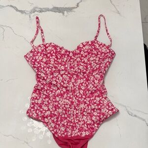 Zara Pink Floral Print Bodysuit- New